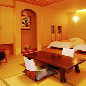 3* 旅館 温泉旅館 湯さか荘